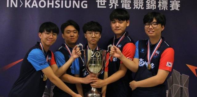 但他們在近 但他們在近