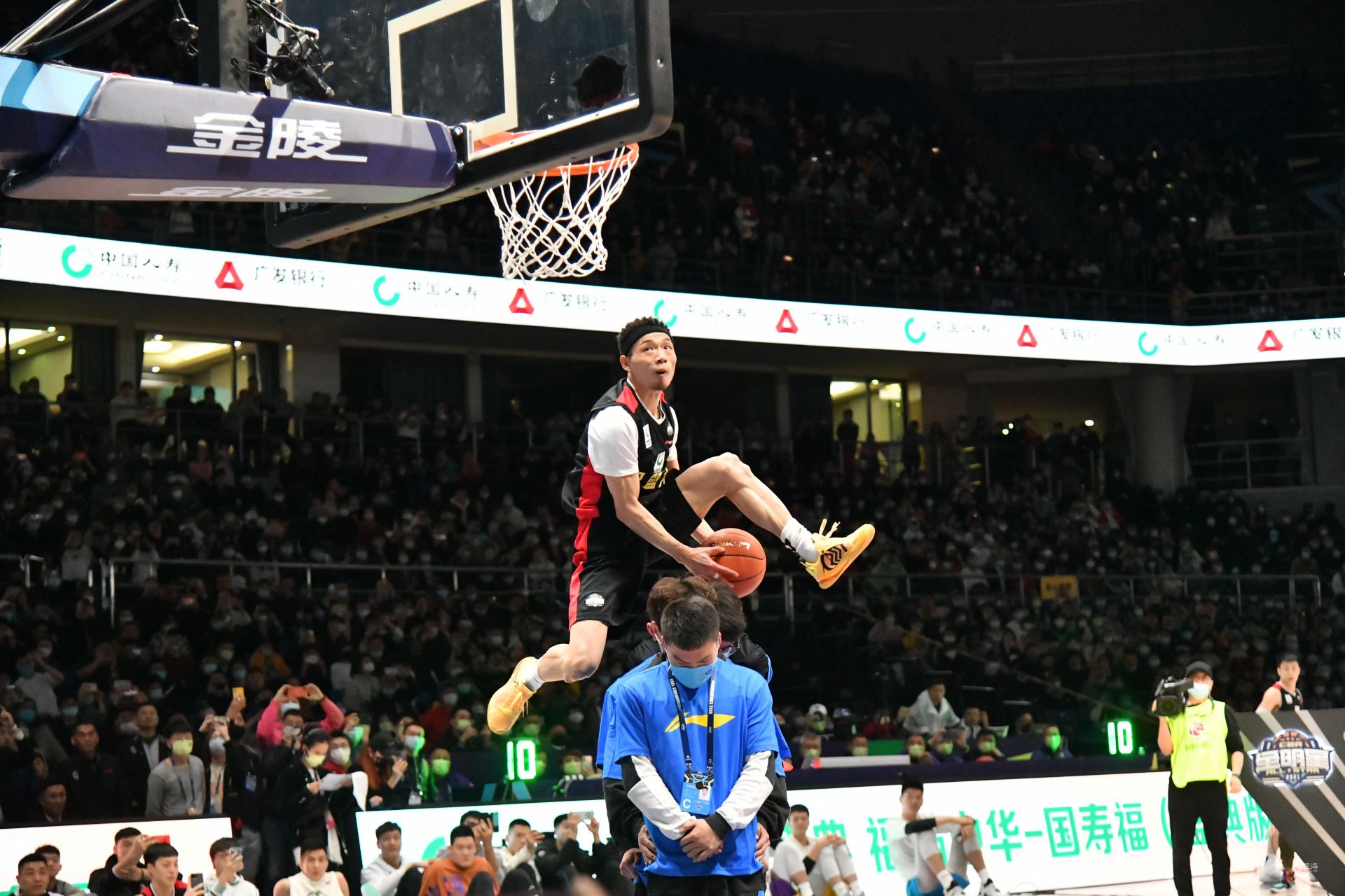 尤其是在关