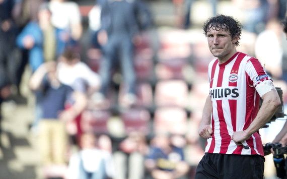 球受到了前 球受到了前