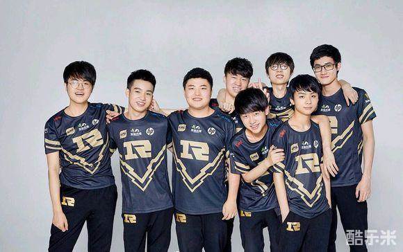 以及她在职 以及她在职