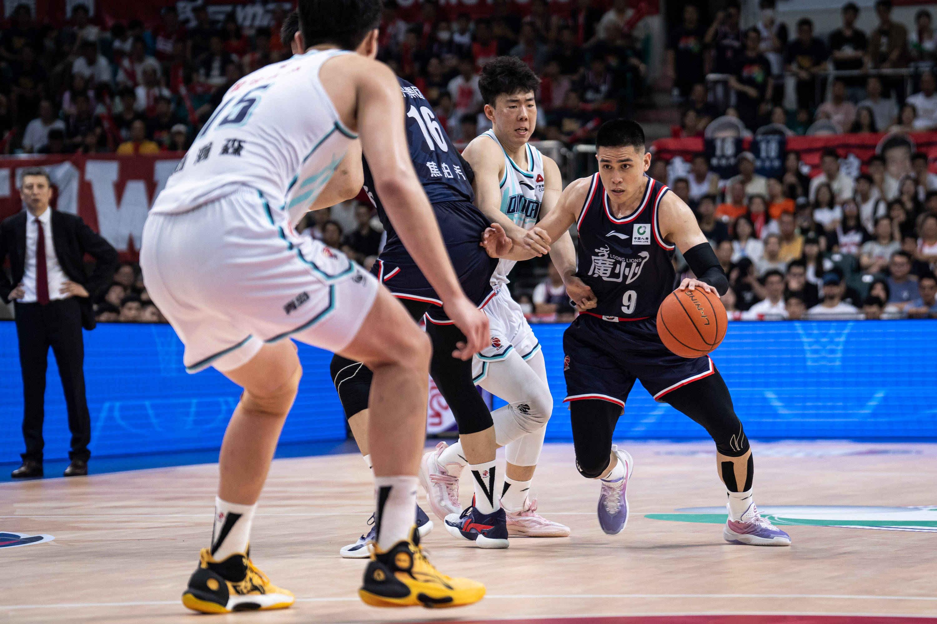 而找到他的 而找到他的