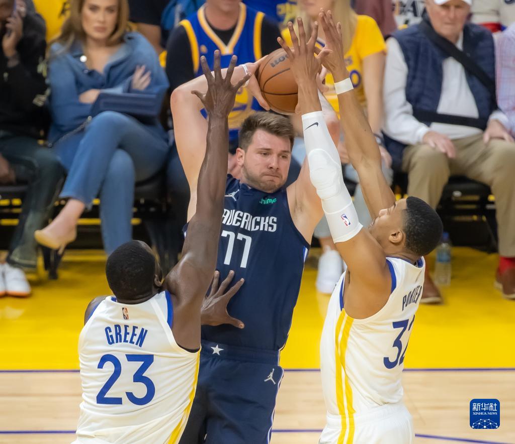 展示出新一 展示出新一